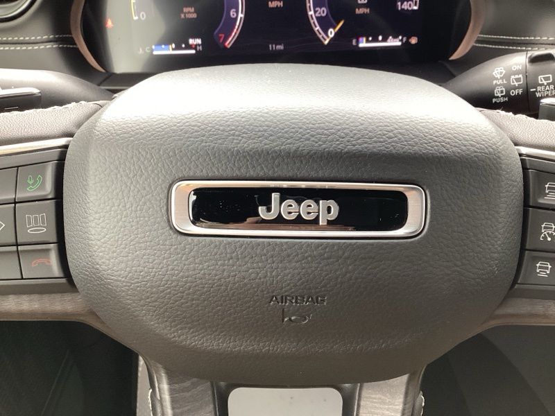 New 2026 Jeep Grand Cherokee SUV