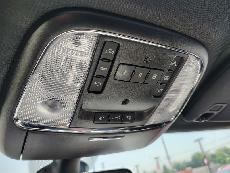 Used 2017 Jeep Grand Cherokee SUV