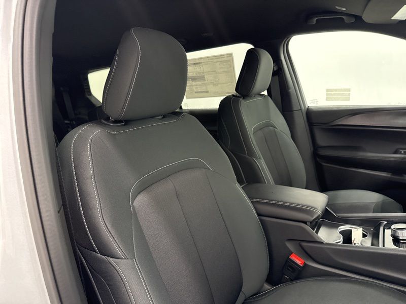 New 2026 Jeep Grand Cherokee L SUV