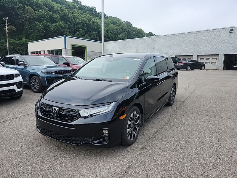 Used 2025 Honda Odyssey Van