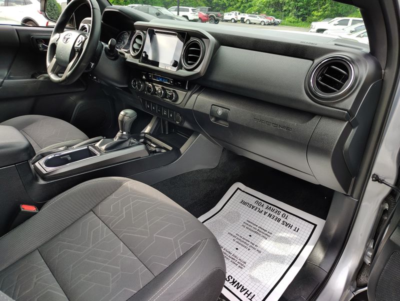Used 2017 Toyota Tacoma Truck