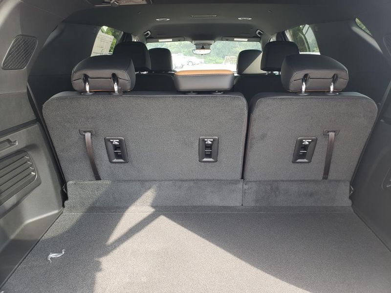 New 2027 Chevrolet Traverse SUV