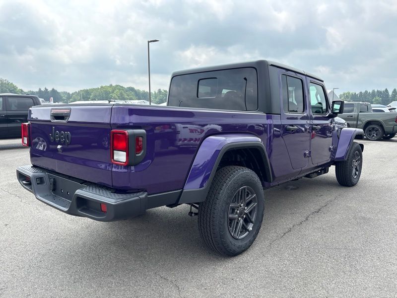 New 2026 Jeep Gladiator Truck