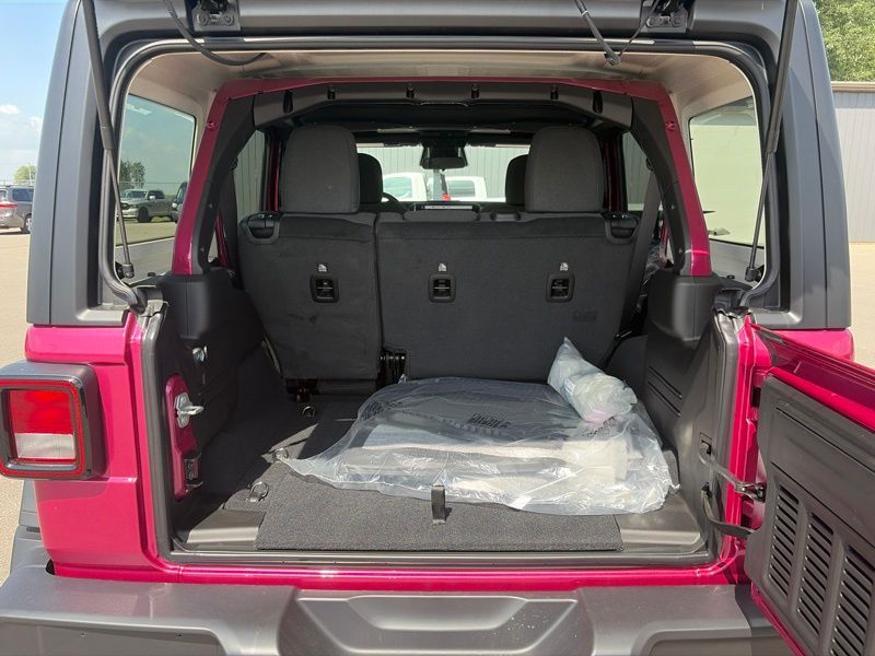 New 2026 Jeep Wrangler SUV