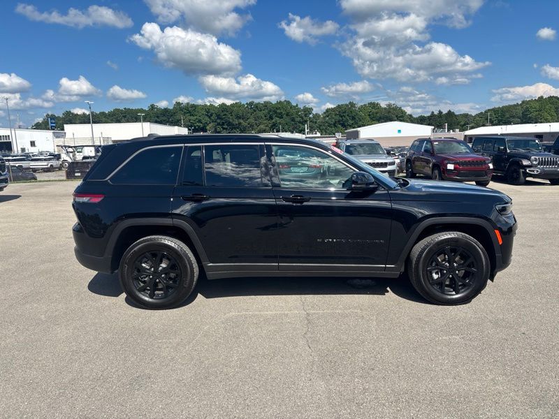 Used 2026 Jeep Grand Cherokee SUV