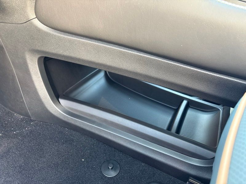 New 2027 Chrysler Pacifica Van