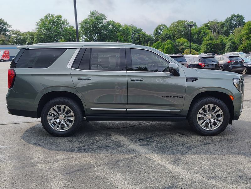 Used 2024 GMC Yukon SUV