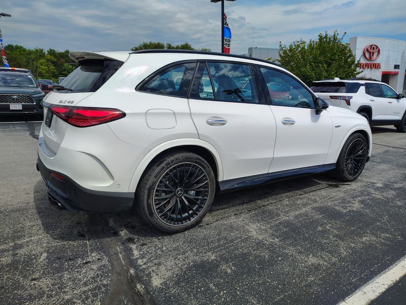 Used 2025 Mercedes-benz GLC SUV