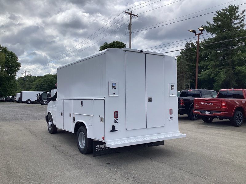 New 2026 Chevrolet Express 3500 Coupe
