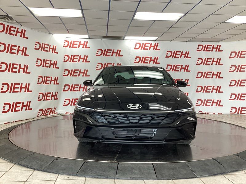 New 2026 Hyundai Elantra Hybrid Sedan