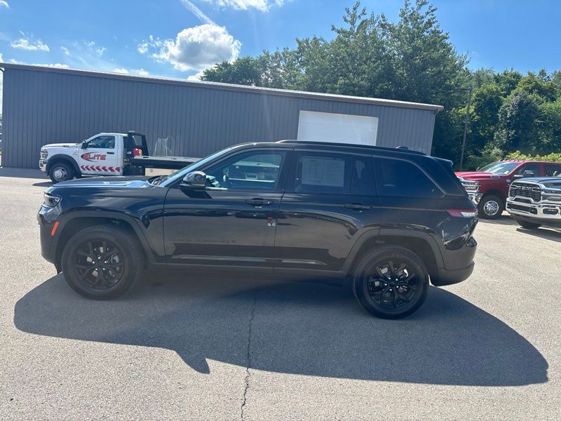 Used 2026 Jeep Grand Cherokee SUV