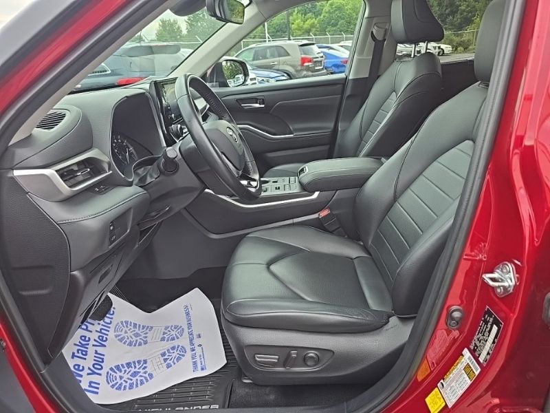 Used 2020 Toyota Highlander SUV