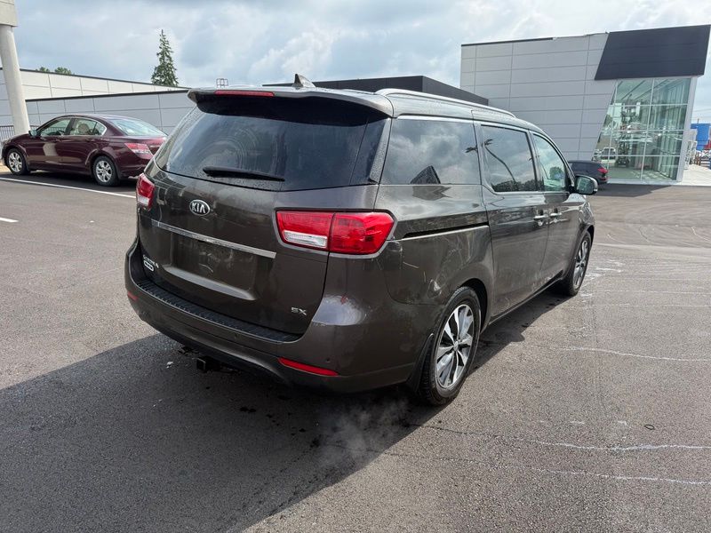 Used 2018 Kia Sedona Van