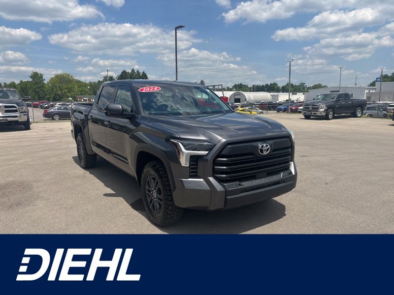 2024 Toyota Tundra SR5 CrewMax Cab 4WD