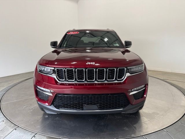 Used 2025 Jeep Grand Cherokee SUV