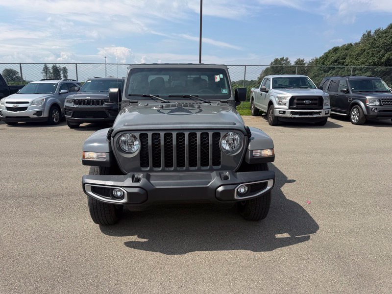 Used 2023 Jeep Gladiator Truck