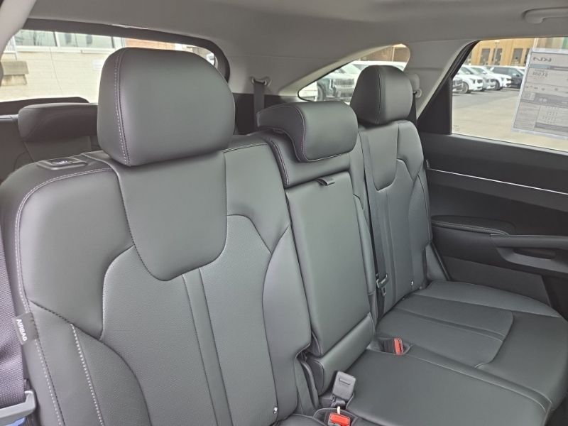 New 2026 Kia Sorento SUV