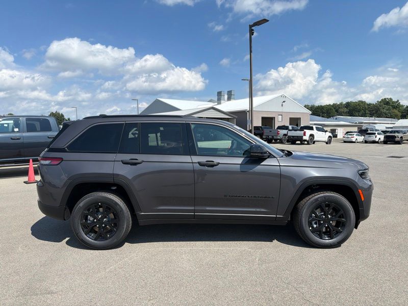 New 2026 Jeep Grand Cherokee SUV