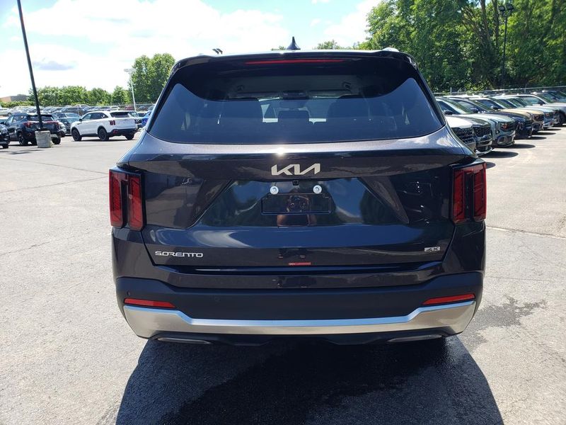 New 2026 Kia Sorento SUV