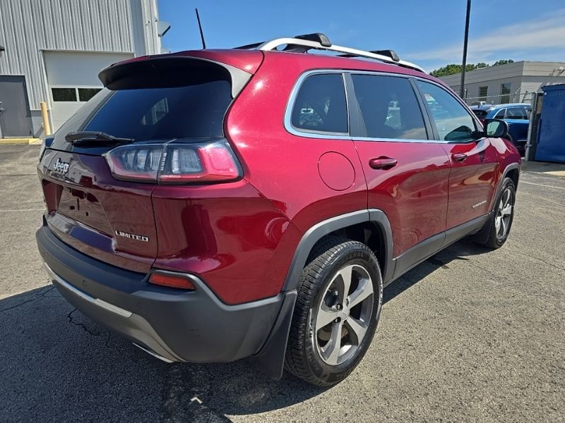 Used 2019 Jeep Cherokee SUV