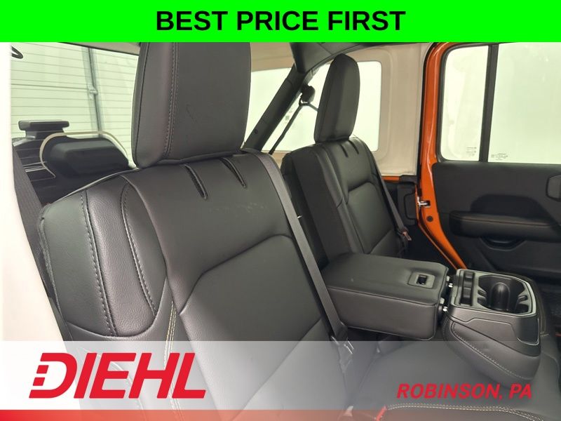 New 2026 Jeep Wrangler SUV