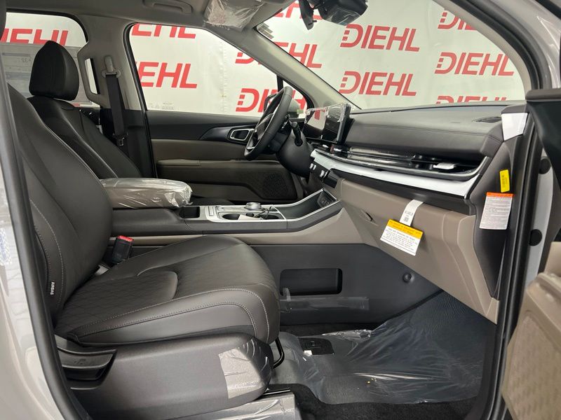 New 2027 Kia Carnival MPV Hybrid Van