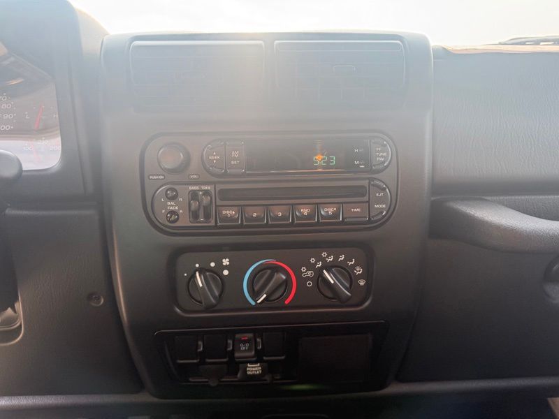 Used 2004 Jeep Wrangler SUV