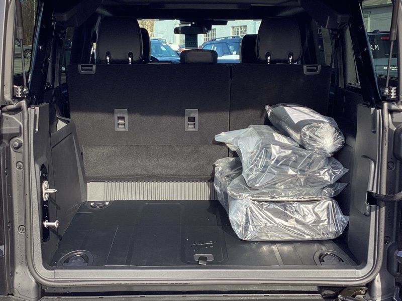 New 2025 Ford Bronco SUV