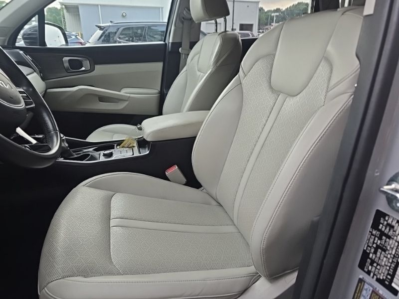Used 2023 Kia Sorento SUV