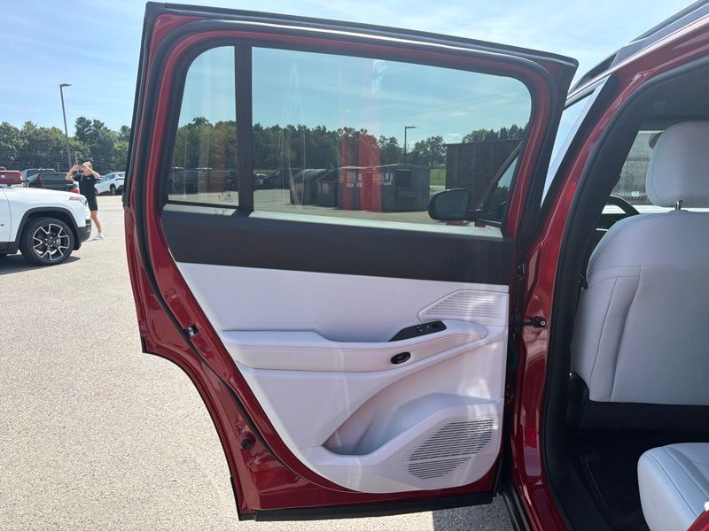 New 2026 Jeep Cherokee SUV