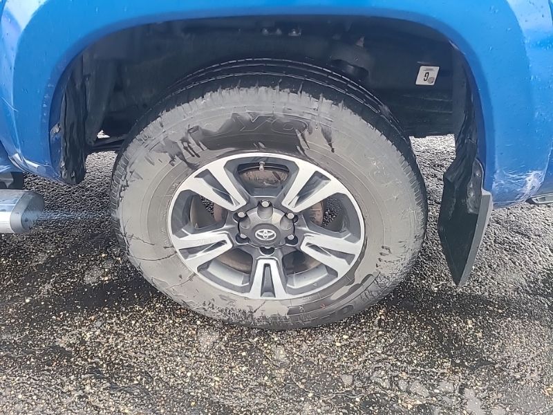 Used 2017 Toyota Tacoma Truck