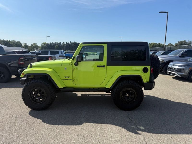 Used 2017 Jeep Wrangler SUV