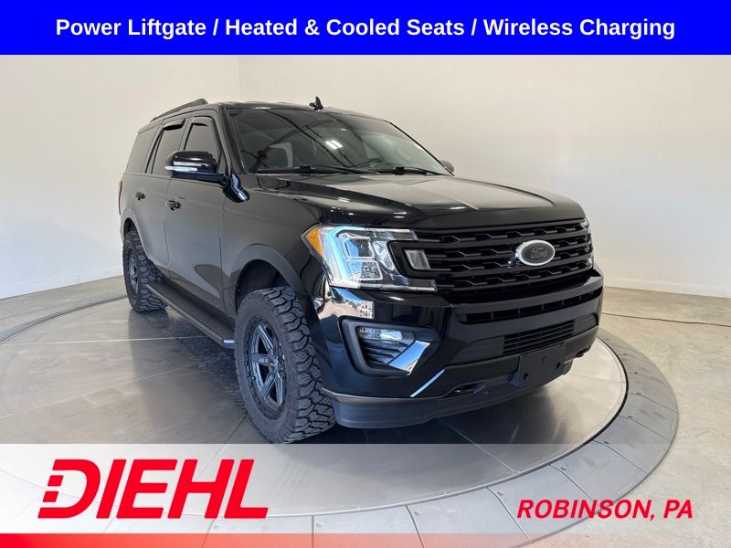 Black Metallic 2021 Ford Expedition SUV / Crossover Four-Wheel Drive Automatic
