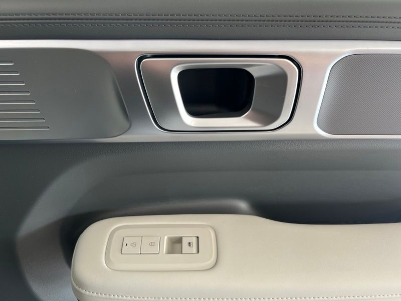 New 2027 Hyundai Santa Fe SUV