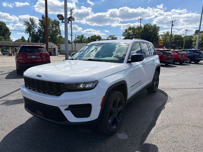 Used 2022 Jeep Grand Cherokee SUV