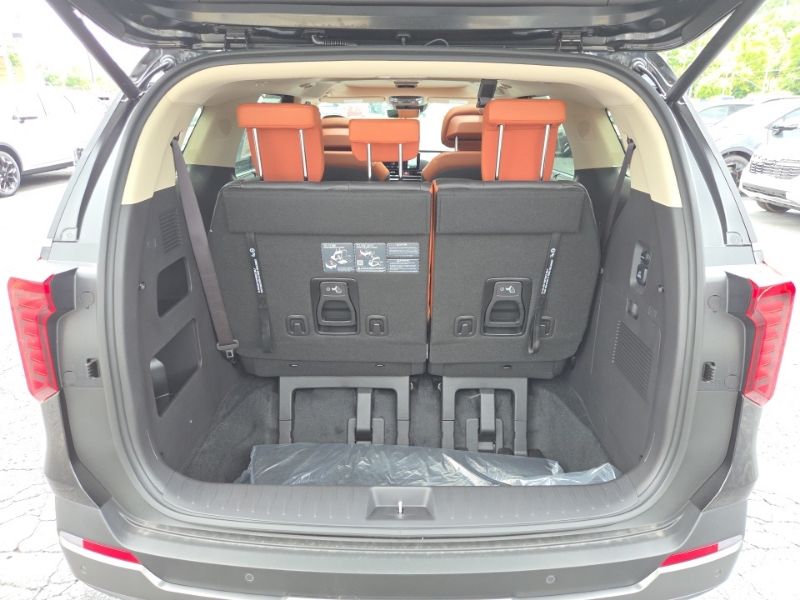 New 2027 Kia Carnival MPV Van