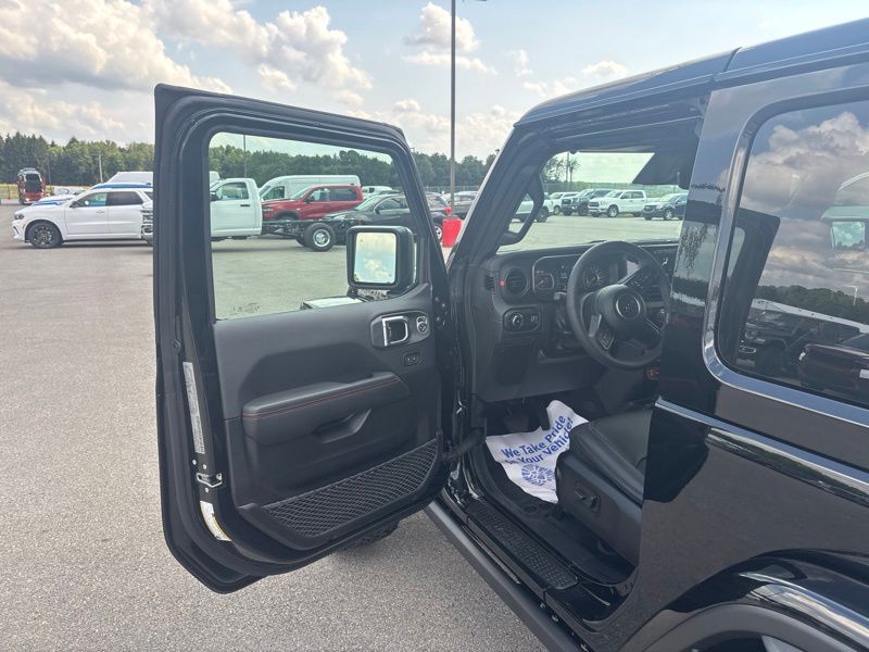 Used 2026 Jeep Wrangler SUV