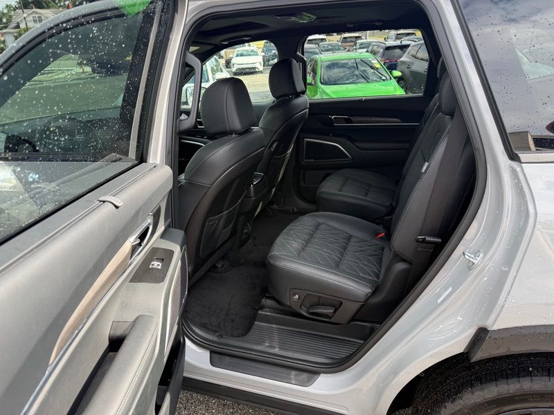 Used 2025 Kia Telluride SUV