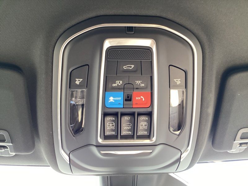 New 2026 Jeep Grand Cherokee SUV