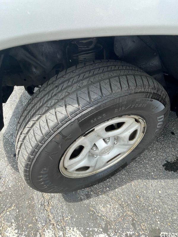 Used 2005 Toyota Tacoma Truck