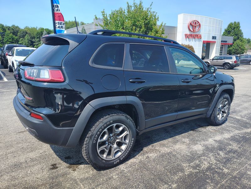Used 2022 Jeep Cherokee SUV