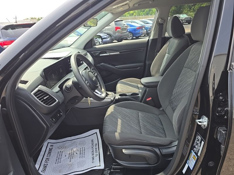 Used 2024 Kia Seltos SUV