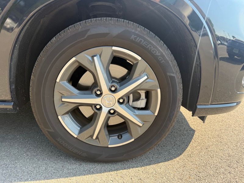Used 2025 Honda HR-V SUV