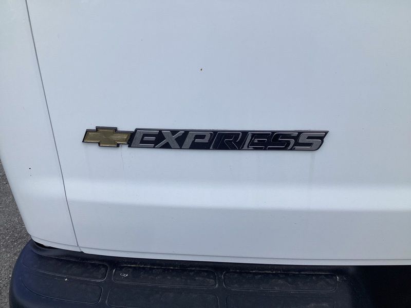 New 2026 Chevrolet Express 3500 Van