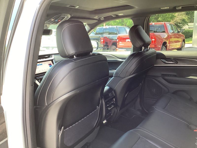 New 2026 Jeep Grand Cherokee SUV