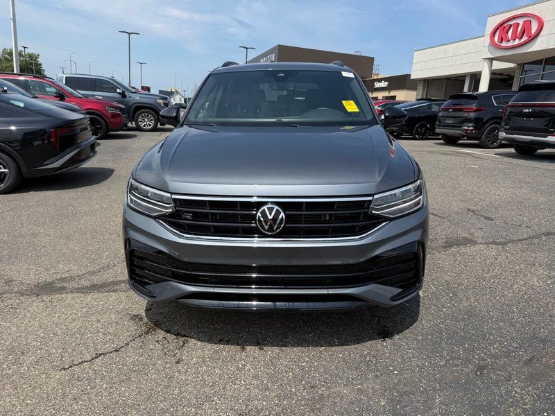 Used 2023 Volkswagen Tiguan SUV