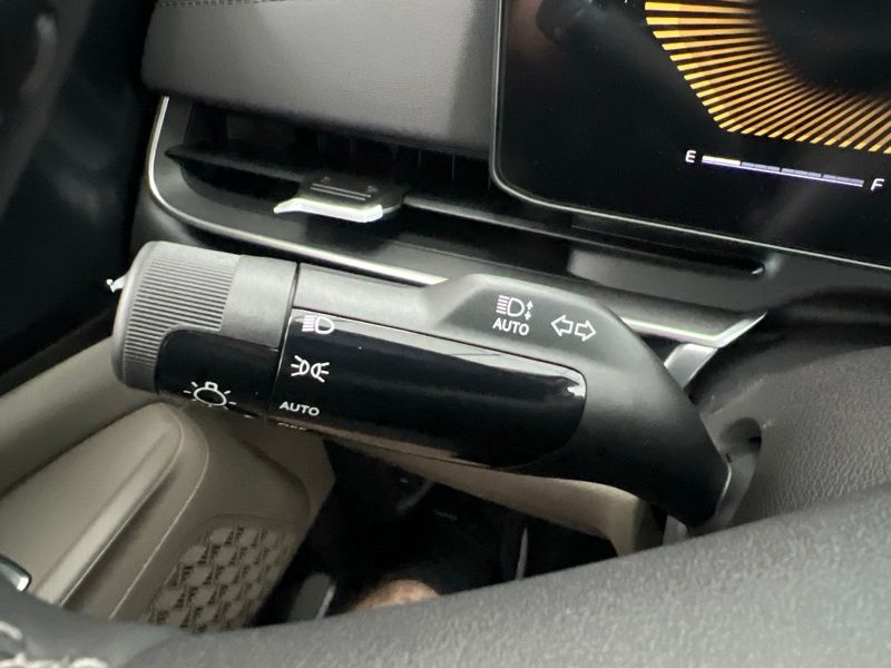 New 2027 Kia Carnival MPV Van
