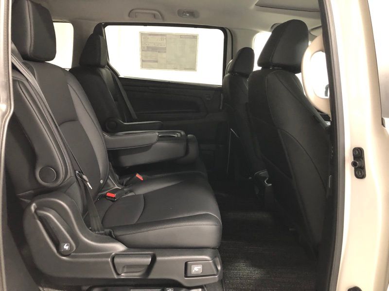 2026 Honda Odyssey EX-L - Photo 11