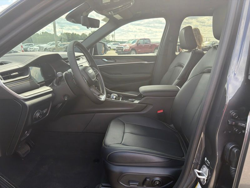 New 2026 Jeep Grand Cherokee SUV