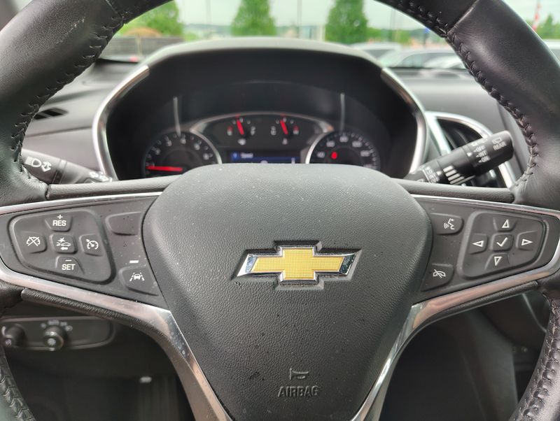 Used 2022 Chevrolet Equinox SUV
